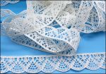 One inch wide Cluny Lace Edging - by the one yard